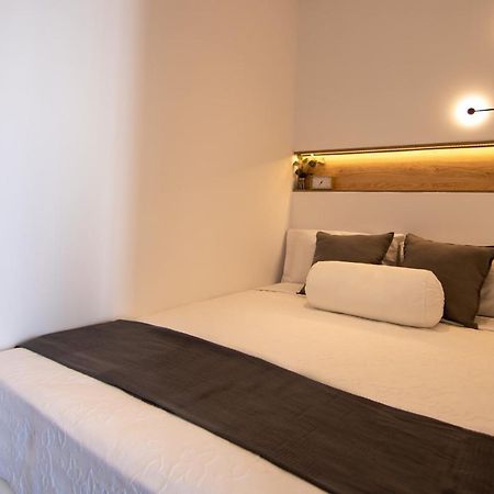 Phaedrus Living Seaview Modern Flat Lighthouse 52 Apartment Paphos ภายนอก รูปภาพ