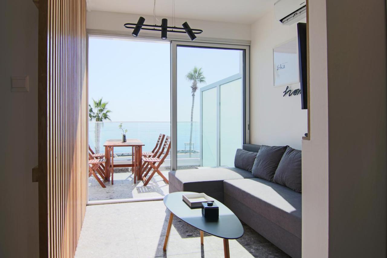 Phaedrus Living Seaview Modern Flat Lighthouse 52 Apartment Paphos ภายนอก รูปภาพ